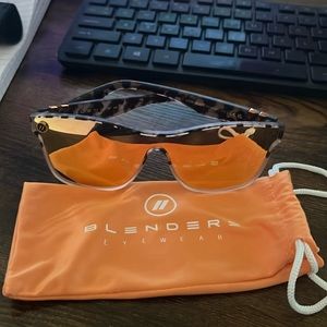 BRAND NEW- never wore